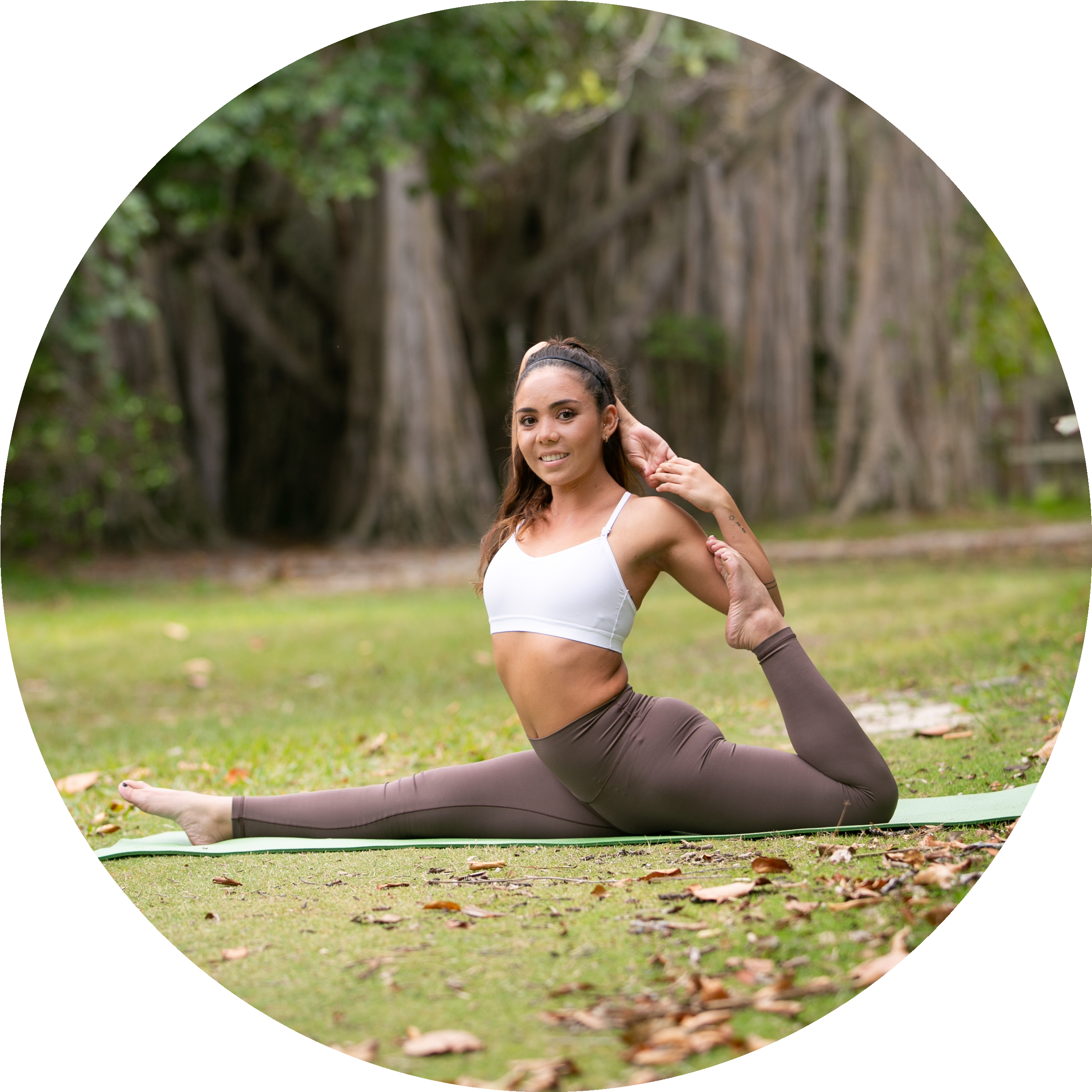 Adriana Jarva - Yoga Instructor - Sou Yoga